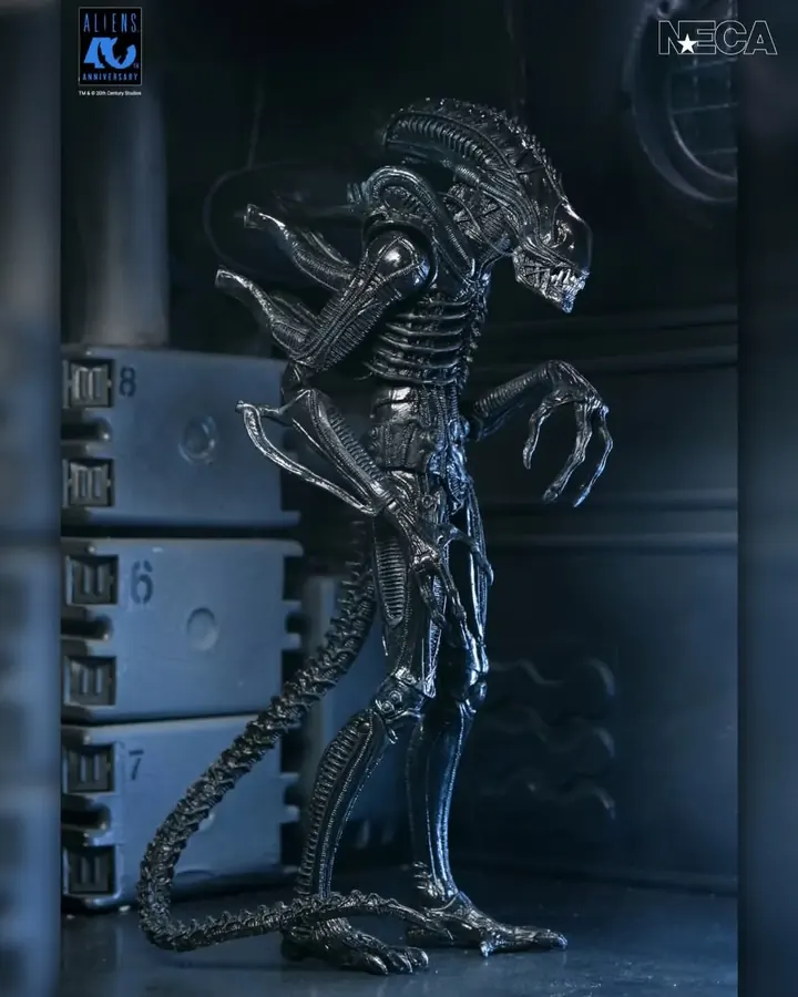 NECA Alien Xenomorph action figure image 2